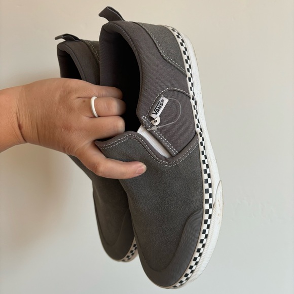 NWOT Vans Off The Wall Suede Asher DW Gray Slip-on Shoes - Picture 4 of 8